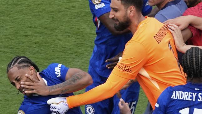 Riña entre Chelsea y PSG