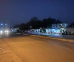 Acaban con luminarias choques de vehículos