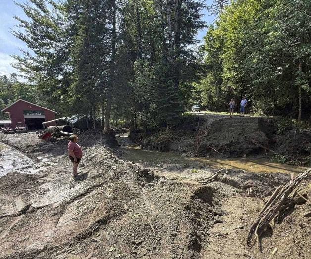 Inundaciones repentinas vuelven a azotar Vermont Inundaciones repentinas vuelven a azotar Vermont