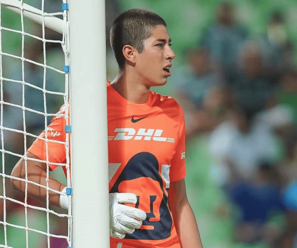 Auxiliar de Pumas se pronunció tras errores de Rodrigo Parra