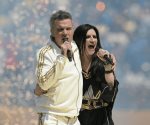 Elogian presentación de Laura Pausini en final del Mundial de Clubes