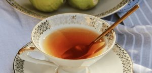 Para qué sirve tomar infusión de hojas de guayaba con limón
