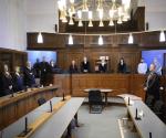 Médico de Berlín va a juicio, acusado de asesinar a 15 pacientes