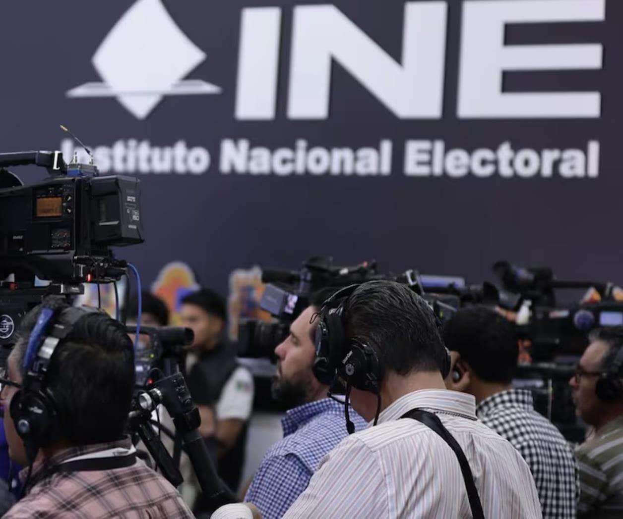 INE reconoce uso de IA en video, niega voz clonada de Pepe Lavat