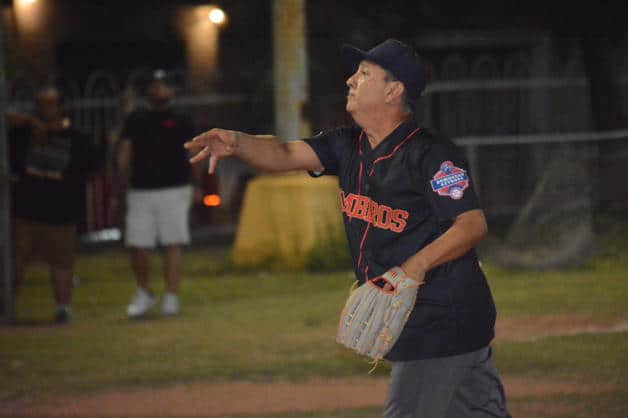 &iexcl;Se coronan los bomberos!