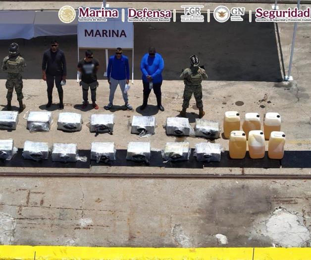 Aseguran más de media tonelada de cocaína en costas de Oaxaca Aseguran más de media tonelada de cocaína en costas de Oaxaca