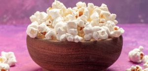 Qué tan saludables son las palomitas de maíz