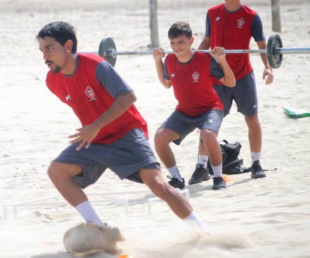 Club Calor, a la playa Club Calor, a la playa