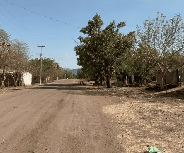 Suman 36 horas de ataques del CMNG a localidades de Apatzing&aacute;n