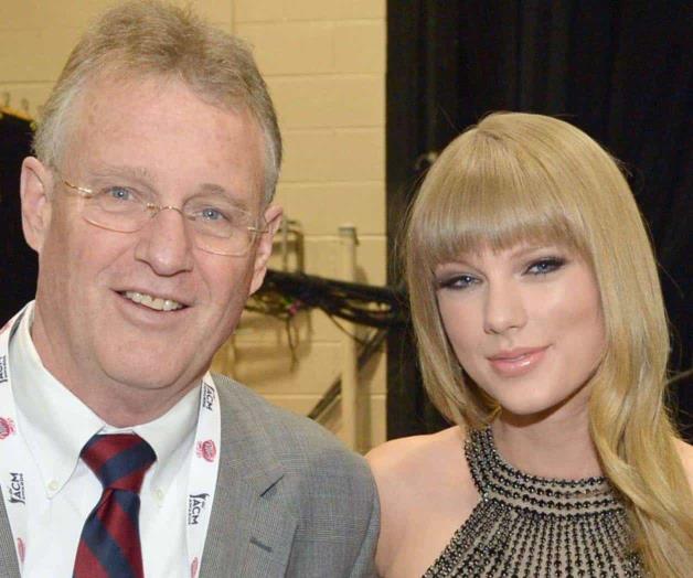 Se recupera su padre Se recupera su padre