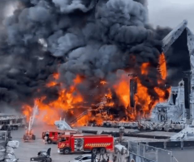 Se incendia escenario principal