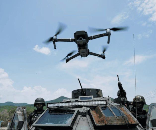 Ataque con drones y explosivos del C&aacute;rtel Michoac&aacute;n en El Mirador