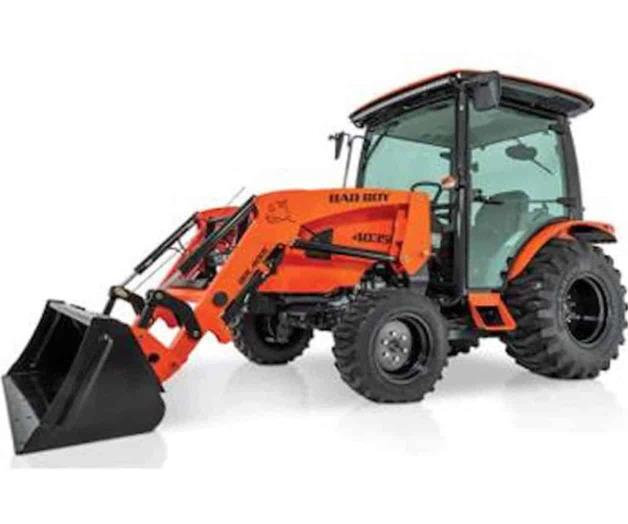 Reportan el robo de un tractor Bad Boy del a&ntilde;o