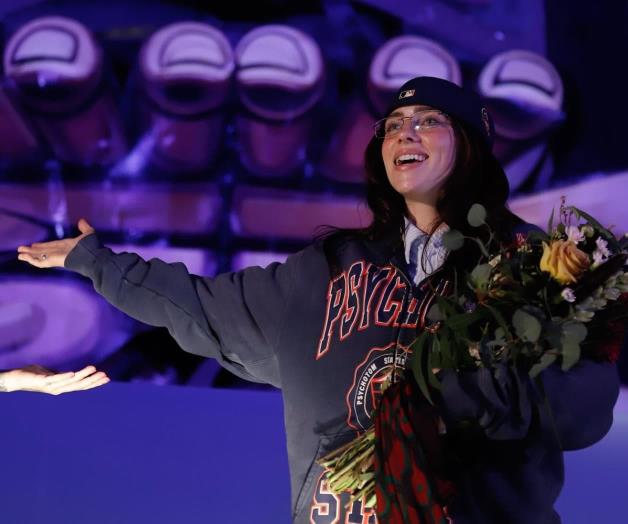 Billie Eilish y James Cameron harán cinta de concierto en 3D Billie Eilish y James Cameron harán cinta de concierto en 3D