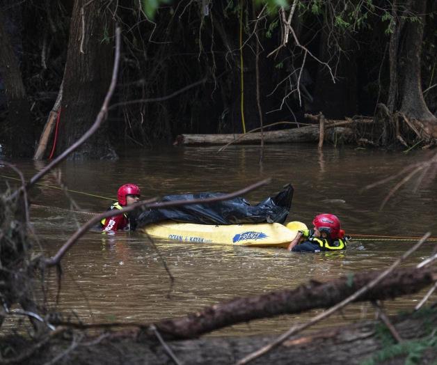 Tres personas siguen desaparecidas tras inundaciones a inicios de julio en Texas Tres personas siguen desaparecidas tras inundaciones a inicios de julio en Texas