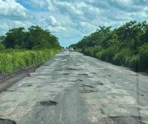 Daña al comercio mal estado de las carreteras de Veracruz Daña al comercio mal estado de las carreteras de Veracruz