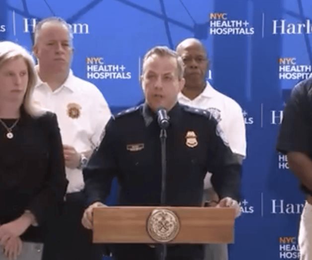 Balean en Manhattan a un agente fronterizo