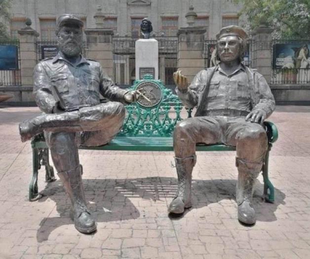 Subastar estatuas de Castro y Che, da&ntilde;o patrimonial.- Claudia Sheinbaum