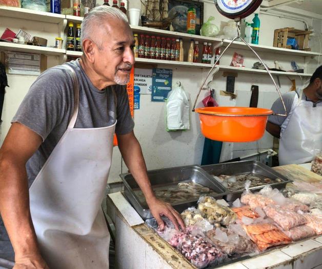 Repunta venta de mariscos