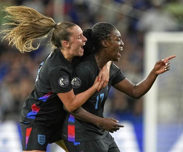 Inglaterra somete a Italia