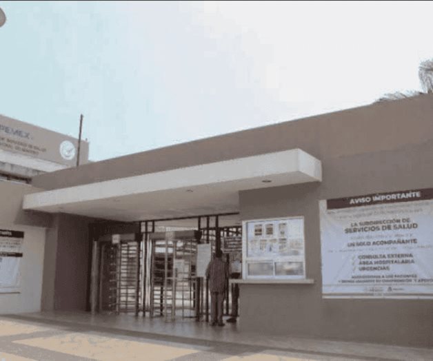 Se recupera trabajador tras ingerir una navaja Se recupera trabajador tras ingerir una navaja