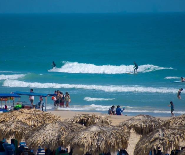 Más de 230 mil visitan playa Miramar en la primera semana vacacional Más de 230 mil visitan playa Miramar en la primera semana vacacional