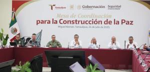Preside Américo Villarreal reunión de seguridad en Miguel Alemán y entrega patrullas
