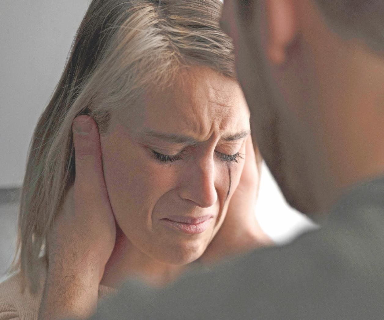 Provoca la depresión aumento de suicidios; la mayoría de las víctimas tenía entre 25 y 30 años