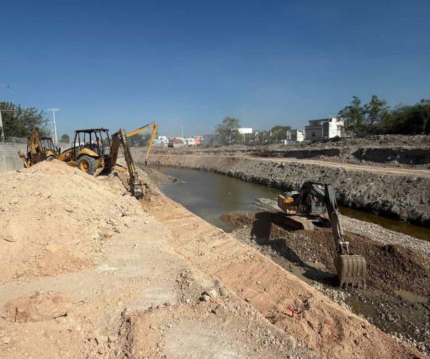 Inicia Conagua revestimiento  de concreto en canal Rodhe