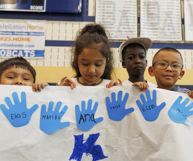 Libera fondos retenidos tras presi&oacute;n bipartidista