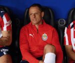 Chivas deja fuera a Javier Hernández por lesión muscular