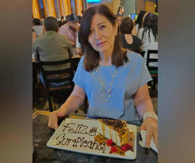 Celebran a una buena amiga Celebran a una buena amiga