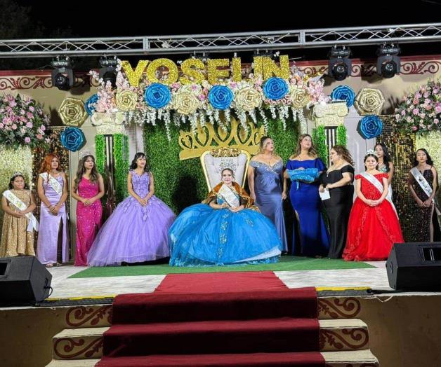 Coronan a la reina de las fiestas patronales Coronan a la reina de las fiestas patronales