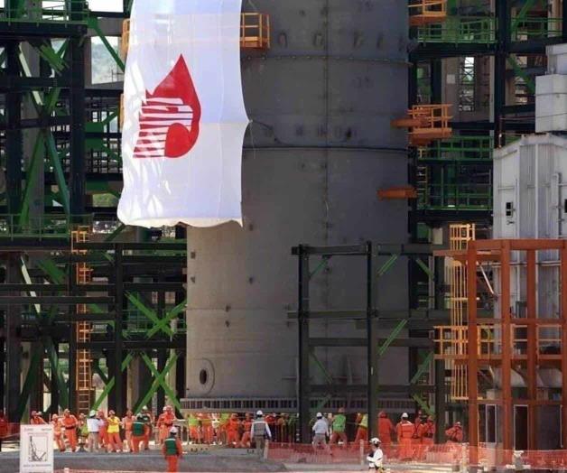 Pemex reporta deuda financiera de 98 mil 800 mdd Pemex reporta deuda financiera de 98 mil 800 mdd