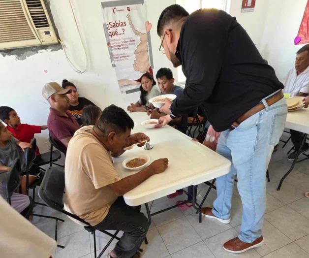 Reciben apoyos zonas marginadas del estado Reciben apoyos zonas marginadas del estado