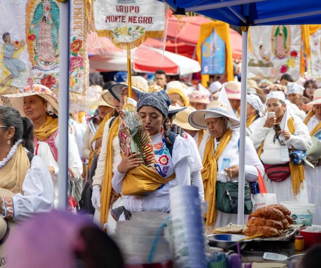 Cerca de 60 mil peregrinos queretanos acuden a la Basílica Cerca de 60 mil peregrinos queretanos acuden a la Basílica