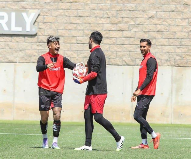 Pineda asegura que Atlas tiene f&oacute;rmula para vencer a Messi