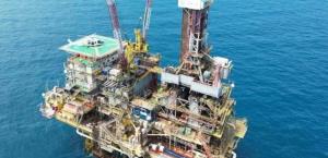 Tiene Pemex menor producción en 15 años