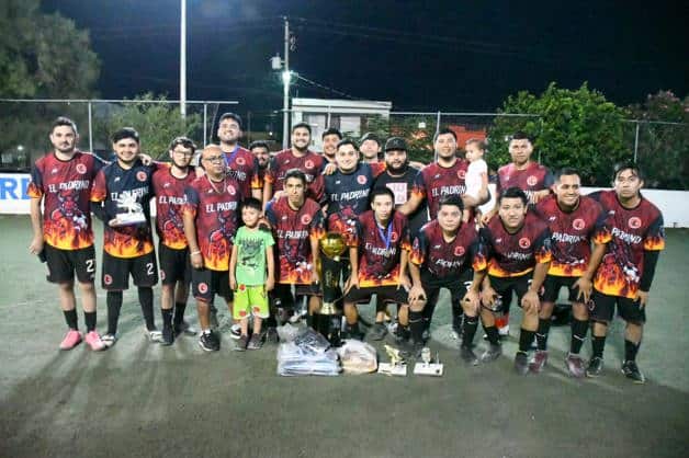 &iexcl;Levantan el t&iacute;tulo!