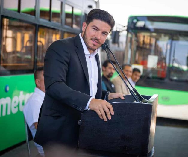 Samuel García entrega nuevas unidades para Línea 1 del Metro Samuel García entrega nuevas unidades para Línea 1 del Metro