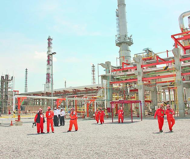 Debe Pemex m&aacute;s a sus proveedores