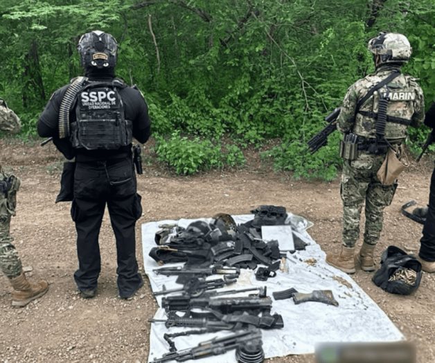 Autoridades detienen criminales y aseguran armamento en Sinaloa Autoridades detienen criminales y aseguran armamento en Sinaloa