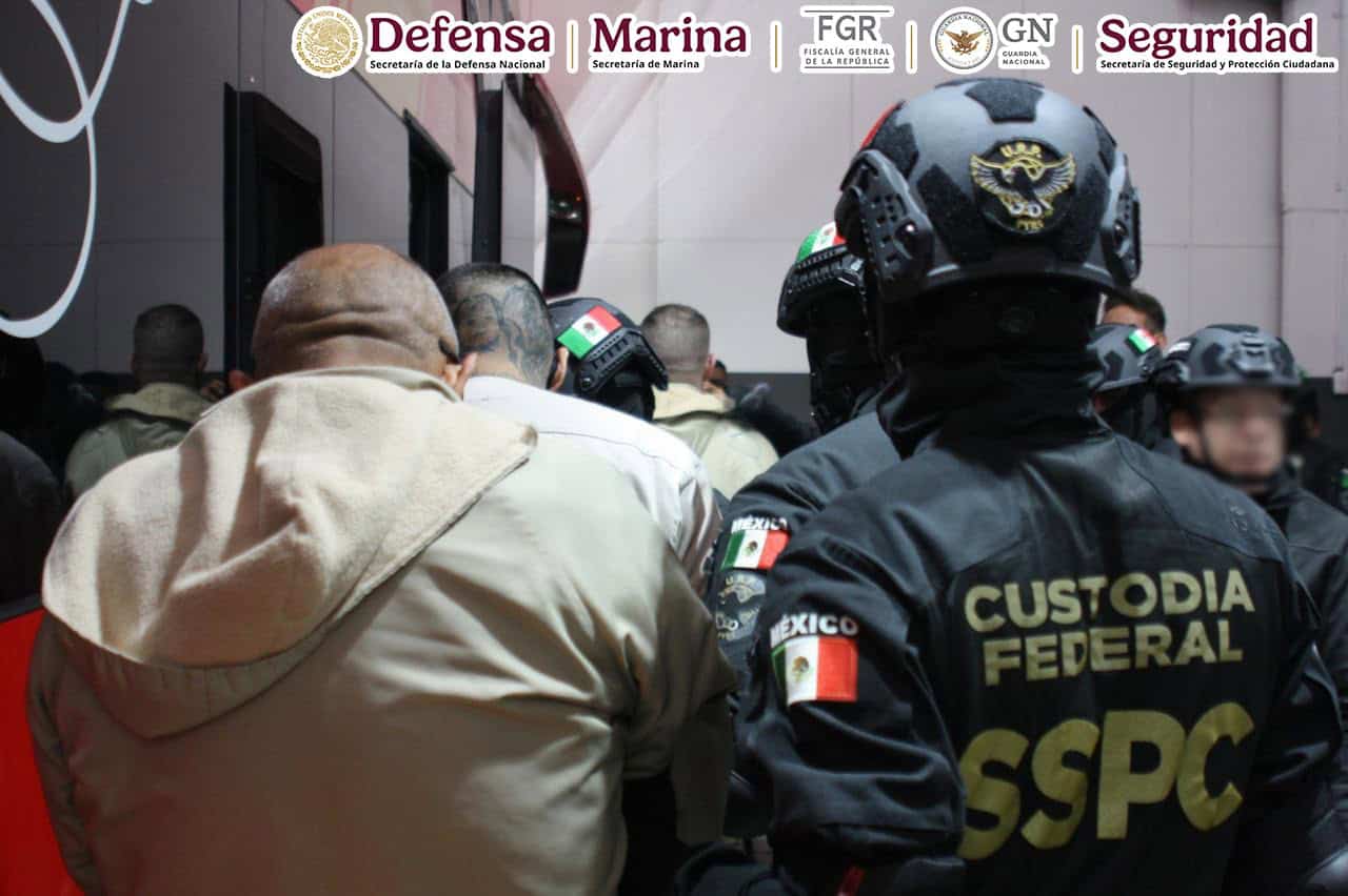 Trasladan a 60 reos a centros penitenciarios federales