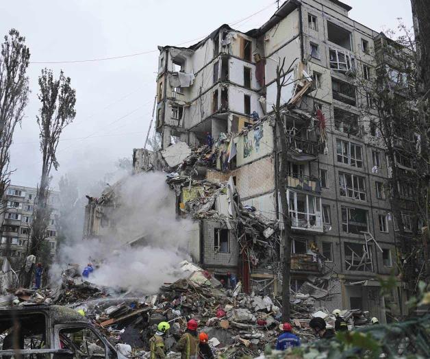 Ataque ruso con misiles y drones contra la capital ucraniana deja 9 muertos y 124 heridos