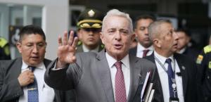 Álvaro Uribe Vélez sentenciado a 12 años de prisión domiciliaria