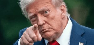 Trump despliega submarinos nucleares en respuesta a comentarios rusos