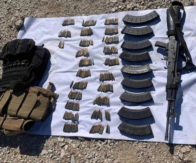 Decomisan y destruyen armas y paneles solares Decomisan y destruyen armas y paneles solares
