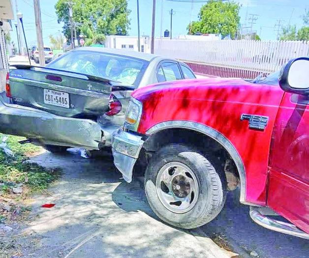 Una persona resulta herida en gran colisión Una persona resulta herida en gran colisión