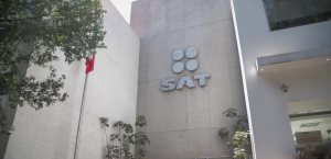 Empresarios denuncian anomalías en licitación del SAT