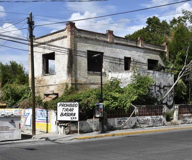 Abandonan viviendas en zona centro Abandonan viviendas en zona centro
